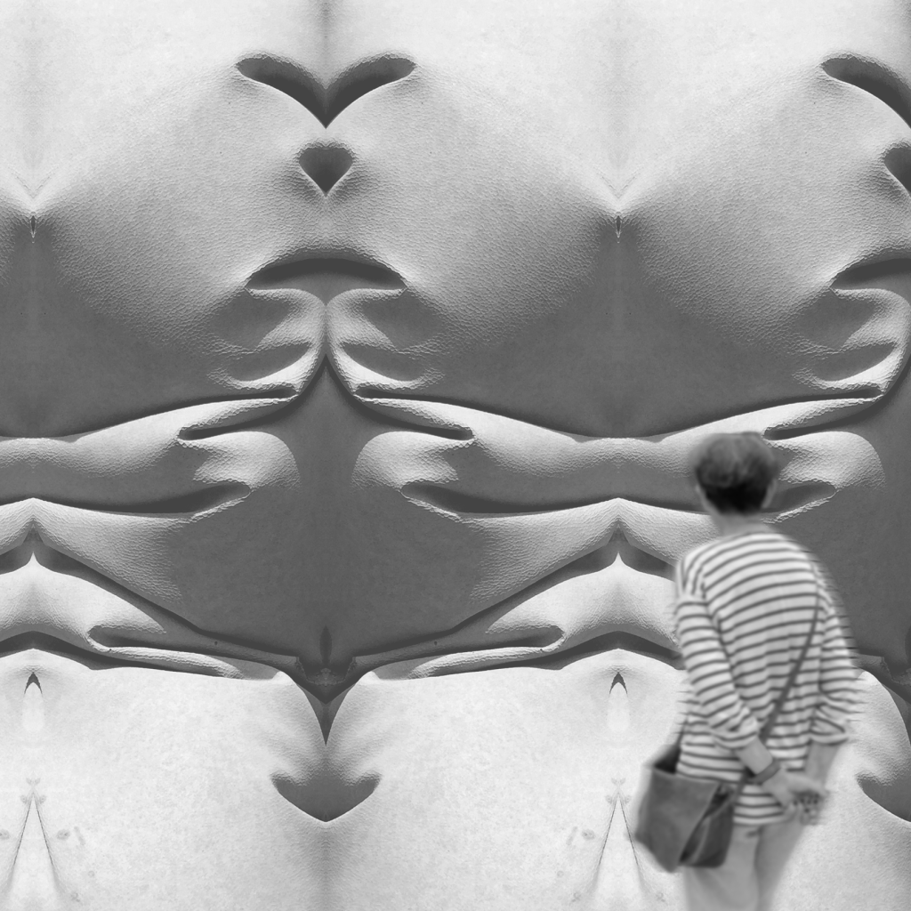 gallery-wall_tiled_bw_square